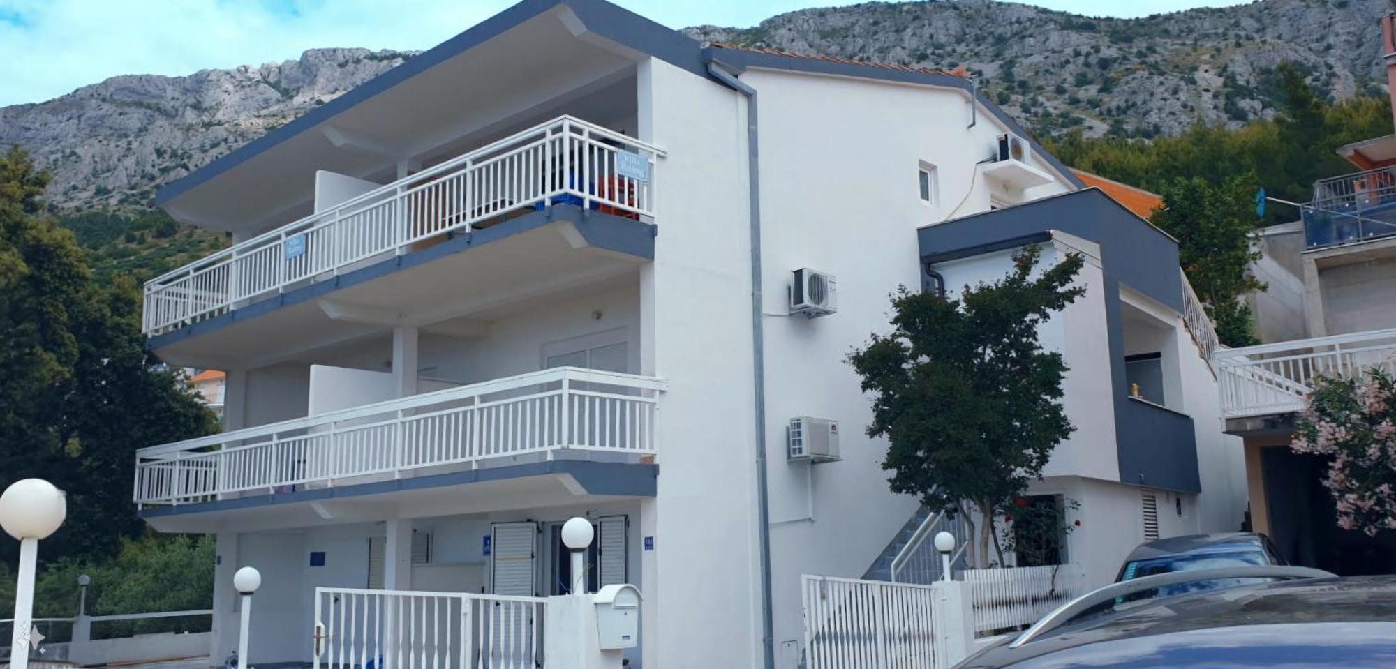 Villa Roing S Stanici Buitenkant foto