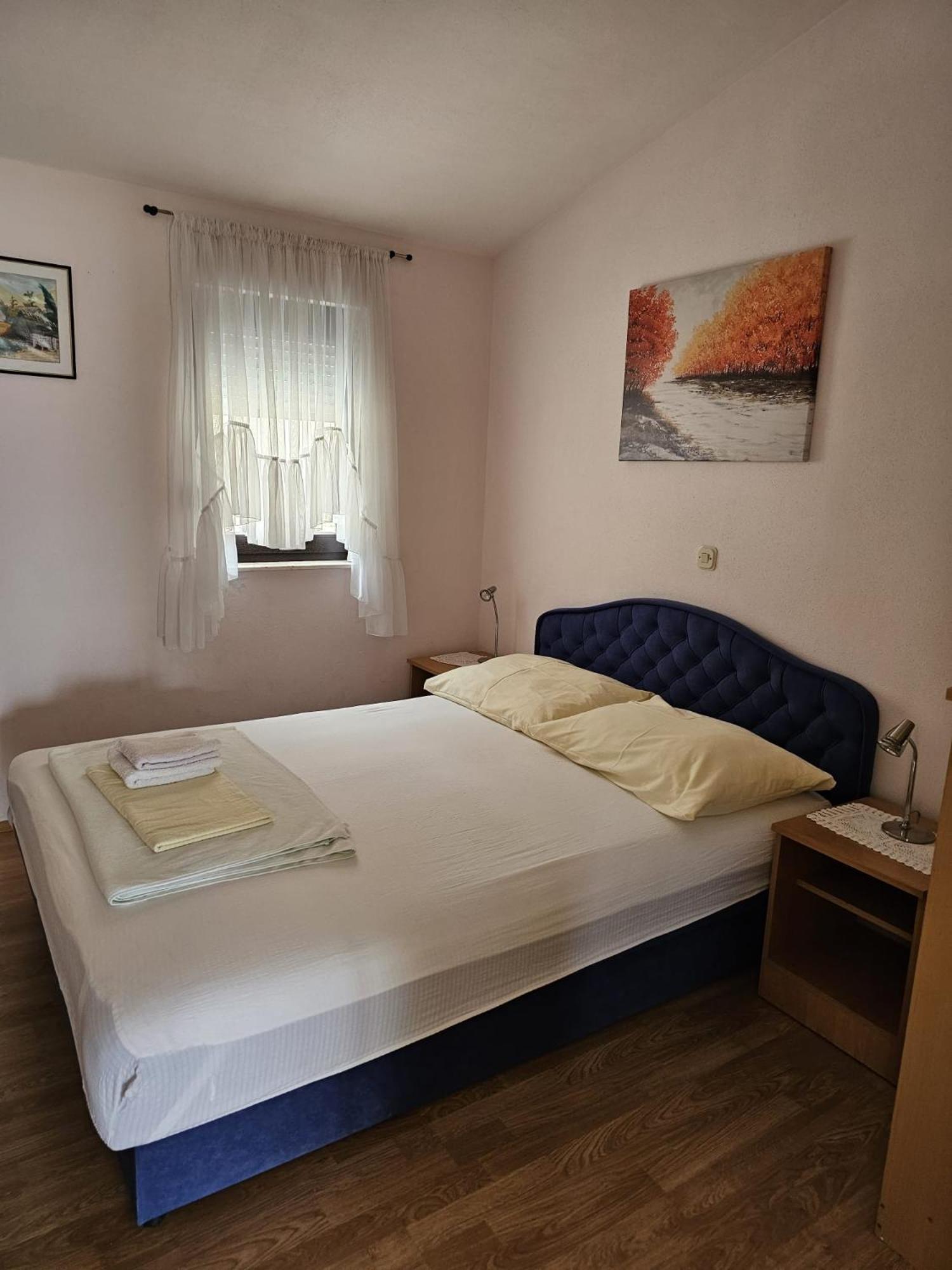 Villa Roing S Stanici Buitenkant foto