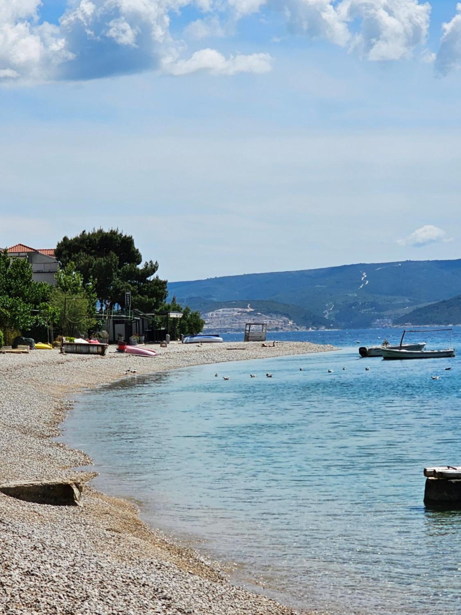 Villa Roing S Stanici Buitenkant foto